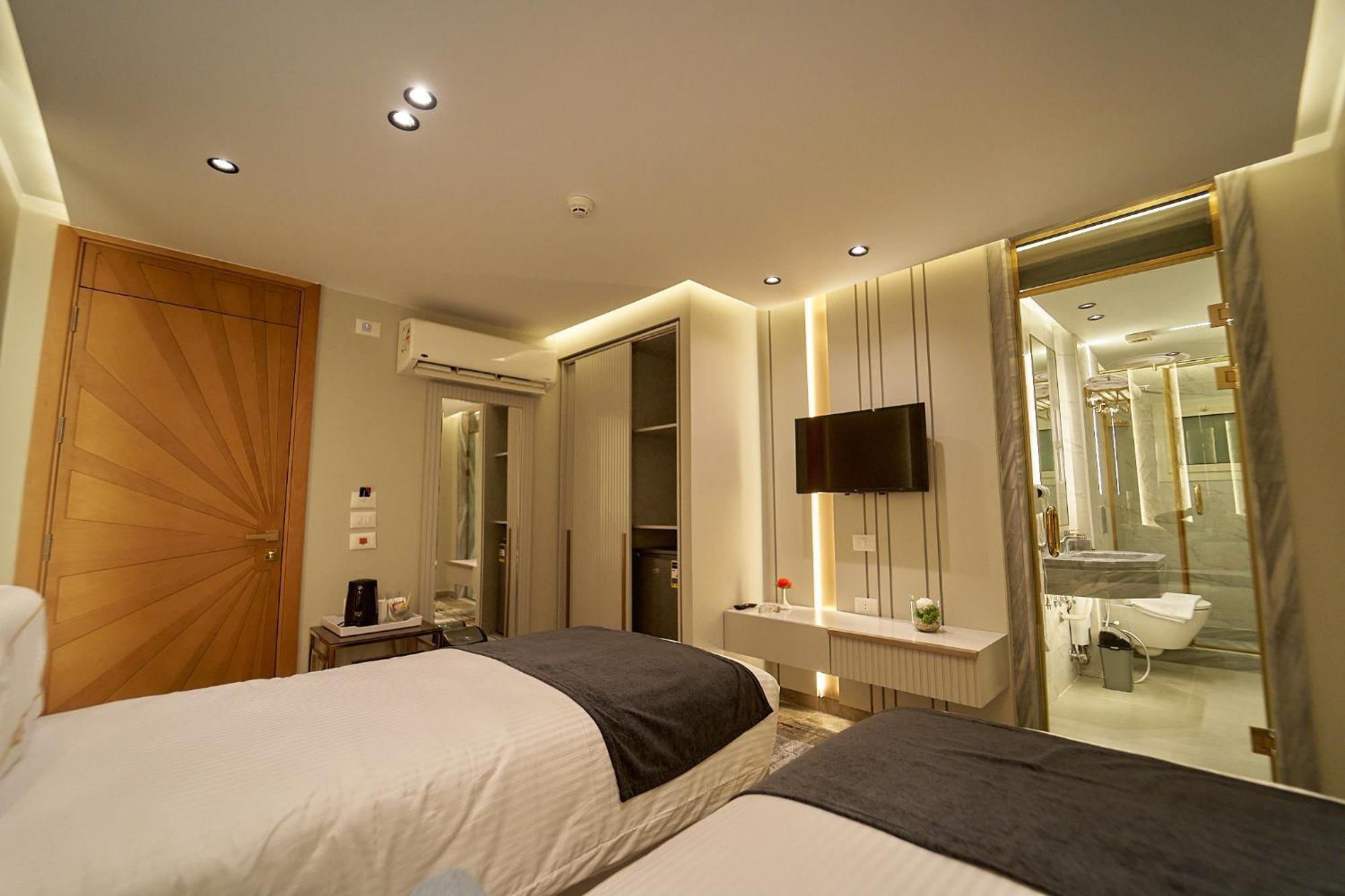 Pyramids Charm Hotel Al Kawm al Akhdar Exterior photo